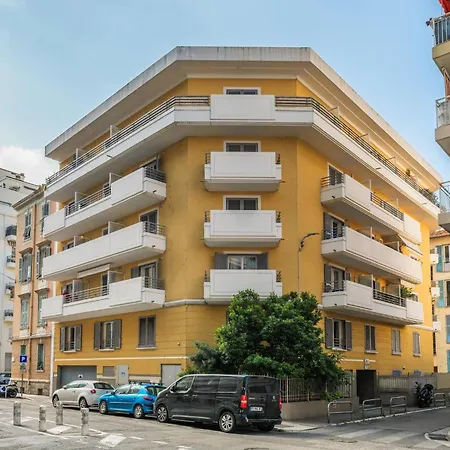 Au Port De Apartment