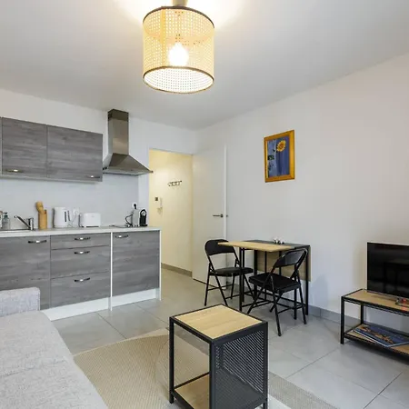 아파트 Au Port De